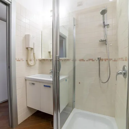 Mazzini Square Apartment *