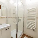 Mazzini Square Апартаменты